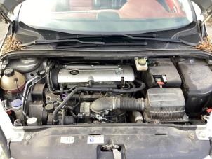 Used Battery box Peugeot 307 CC (3B) 2.0 16V Price on request offered by Gebr Opdam B.V.