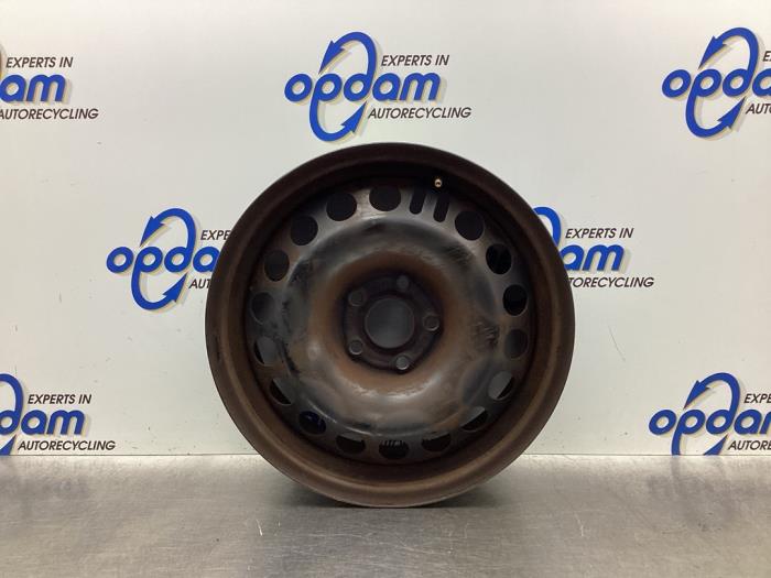 Wheel from a Opel Astra J (PC6/PD6/PE6/PF6)  2012