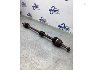Used Front drive shaft, right Hyundai i30 (PDEB5/PDEBB/PDEBD/PDEBE) 1.0 T-GDI 12V Price € 150,00 Margin scheme offered by Gebr Opdam B.V.