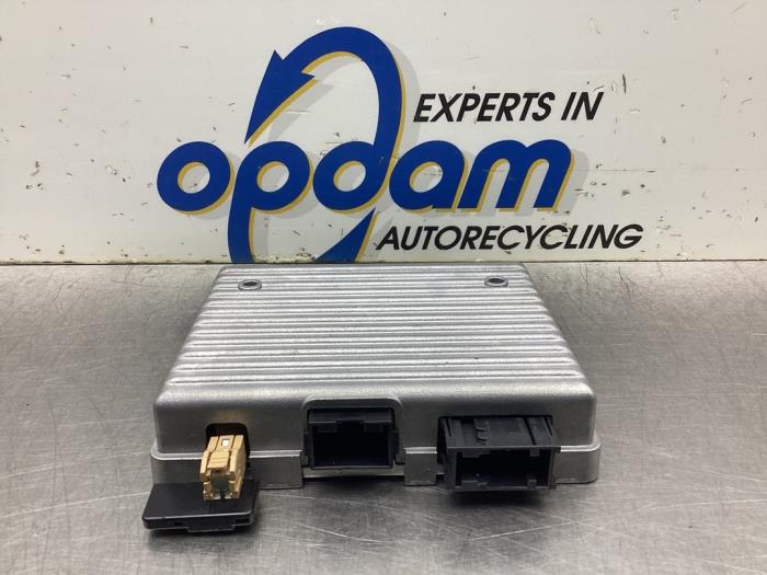 Begagnade Bluetooth-modul Opel Astra J Sports Tourer (PD8/PE8/PF8) 1.4 Turbo 16V Pris € 90,00 Marginaltabell erbjuds av Gebr Opdam B.V.