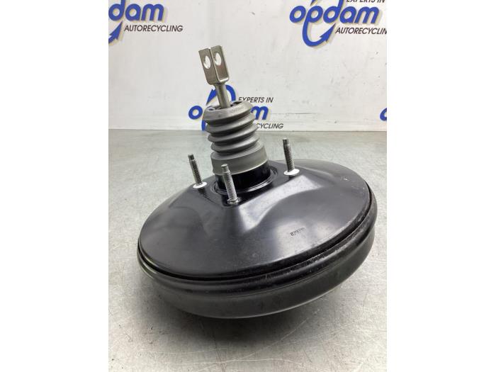Usagé Servo frein Ford Fiesta 7 1.1 Ti-VCT 12V 85 Prix € 85,00 Règlement à la marge proposé par Gebr Opdam B.V.