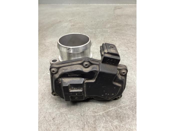 Gebrauchte Drosselklappengehäuse Ford Fiesta 7 1.0 EcoBoost 12V 100 Preis € 40,00 Margenregelung angeboten von Gebr Opdam B.V.
