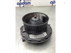 Used Heating and ventilation fan motor Volkswagen Crafter (SY) 2.0 TDI Price € 100,00 Margin scheme offered by Gebr Opdam B.V.