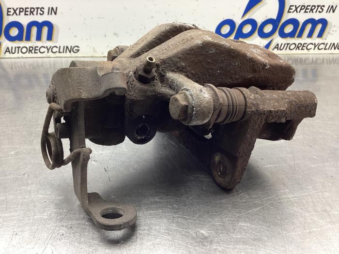 Rear brake calliper, left from a Fiat Stilo (192A/B) 1.6 16V 3-Drs. 2003