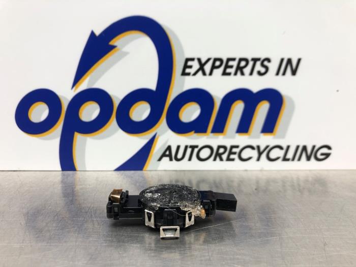 Begagnade Regnsensor Audi A3 Sportback (8VA/8VF) 1.4 TFSI 16V e-tron Pris € 36,00 Marginaltabell erbjuds av Gebr Opdam B.V.