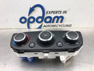 Used Heater control panel Renault Clio IV Estate/Grandtour (7R) 0.9 Energy TCE 12V Price € 50,00 Margin scheme offered by Gebr Opdam B.V.