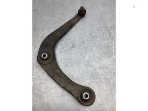 Used Front lower wishbone, right Peugeot 206+ (2L/M) 1.1 XR,XS Price € 30,00 Margin scheme offered by Gebr Opdam B.V.