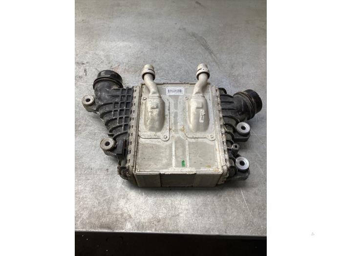 Usados Intercooler Landrover Discovery Sport (LC) 2.0 Si4 16V Precio € 150,00 Norma de margen ofrecido por Gebr Opdam B.V.