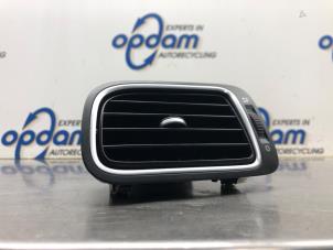 Used Dashboard vent Volkswagen Polo V (6R) 1.2 TDI 12V BlueMotion Price € 25,00 Margin scheme offered by Gebr Opdam B.V.