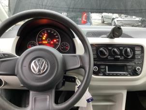 Usados Interruptor de luz de pánico Volkswagen Up! (121) 1.0 12V 60 Precio € 25,00 Norma de margen ofrecido por Gebr Opdam B.V.