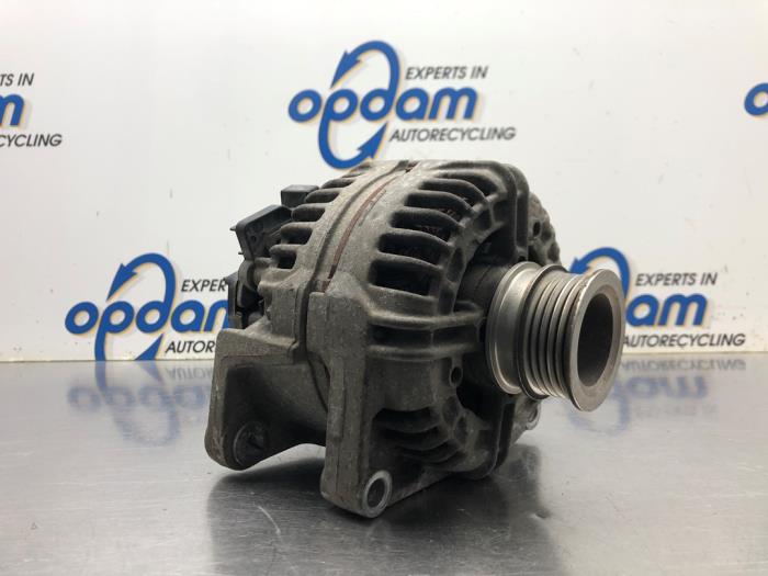 Begagnade Dynamo Opel Meriva (A) 1.6 16V Pris € 27,00 Marginaltabell erbjuds av Gebr Opdam B.V.