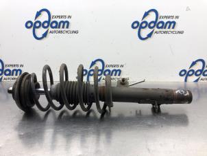 Used Front shock absorber rod, right Citroen C3 (FC/FL/FT) 1.6 16V Price € 75,00 Margin scheme offered by Gebr Opdam B.V.