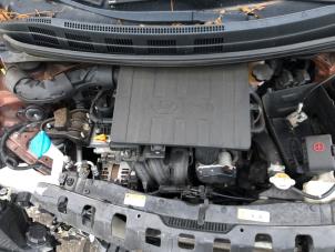 Used Wiper motor + mechanism Hyundai i10 (B5) 1.0 12V Price on request offered by Gebr Opdam B.V.