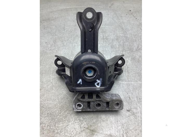 Used Engine mount Kia Picanto (JA) 1.0 12V Price € 35,00 Margin scheme offered by Gebr Opdam B.V.