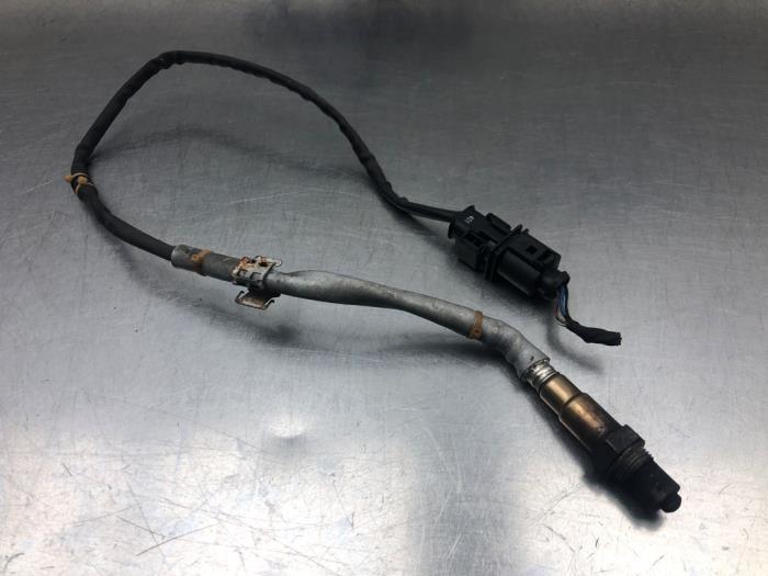 Lambda probe from a Volkswagen Passat (3C2) 2.0 FSI 16V 2007