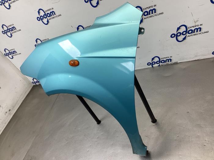 Front wing, left from a Chevrolet Matiz (M200) 0.8 2007