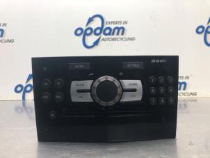 Gebrauchte Radio CD Spieler Opel Corsa D 1.0 Preis € 75,00 Margenregelung angeboten von Gebr Opdam B.V.