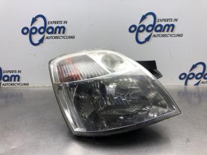 Used Headlight, right Kia Picanto (BA) 1.0 12V Price € 60,00 Margin scheme offered by Gebr Opdam B.V.