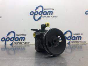 Used Power steering pump Kia Picanto (BA) 1.0 12V Price € 50,00 Margin scheme offered by Gebr Opdam B.V.