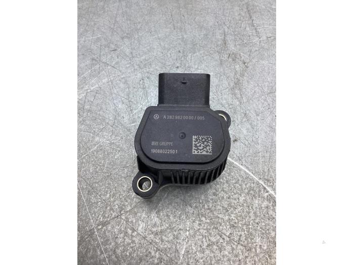 Begagnade Kamaxelsensor Mercedes A (177.0) 1.3 A-180 Turbo 16V Pris € 25,00 Marginaltabell erbjuds av Gebr Opdam B.V.