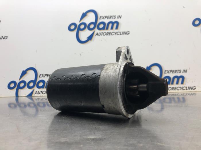 Begagnade Startmotor Hyundai i10 (F5) 1.1i 12V Pris € 45,00 Marginaltabell erbjuds av Gebr Opdam B.V.