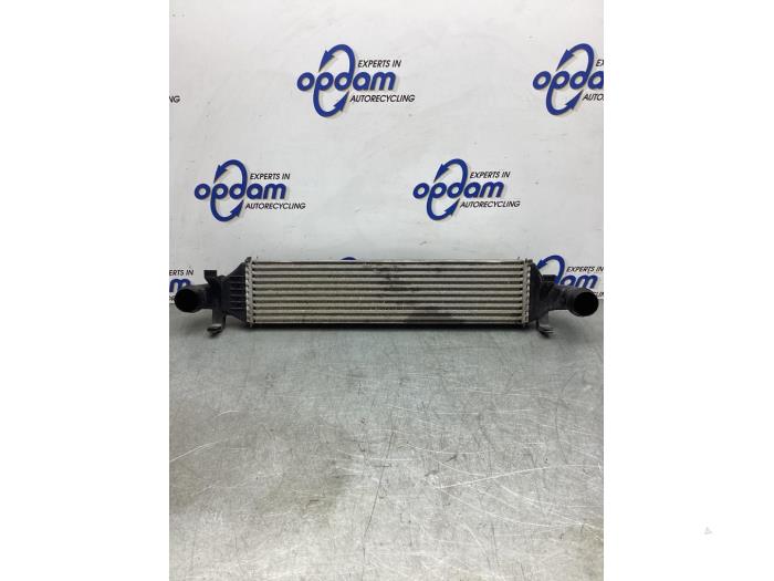 Usados Intercooler Mercedes B (W246/W242) 1.6 B-180 BlueEFFICIENCY Turbo 16V Precio € 100,00 Norma de margen ofrecido por Gebr Opdam B.V.