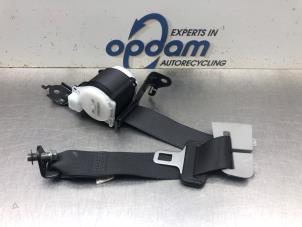Used Rear seatbelt, right Honda Insight (ZE2) 1.3 16V VTEC Price € 50,00 Margin scheme offered by Gebr Opdam B.V.