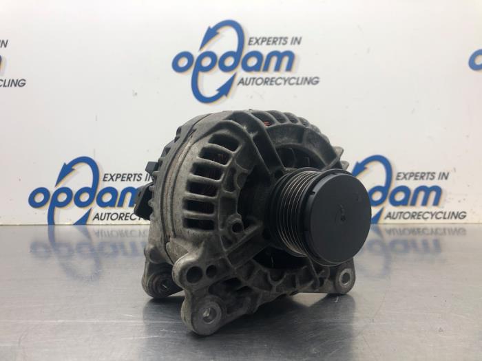 Begagnade Dynamo Audi A3 (8L1) 1.6 Pris € 68,00 Marginaltabell erbjuds av Gebr Opdam B.V.