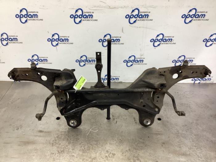 Subframe from a Audi A3 (8L1) 1.6 2003