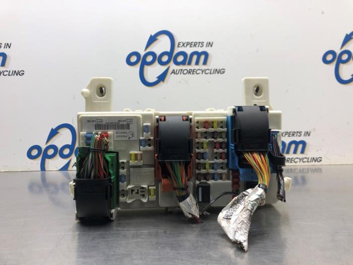 Fuse box Ford Focus 2 Wagon 1.6 16V - 1312610 FORD