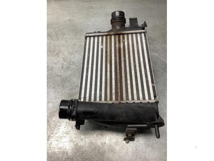Usagé Intercooler Renault Clio IV (5R) 0.9 Energy TCE 90 12V Prix € 50,00 Règlement à la marge proposé par Gebr Opdam B.V.