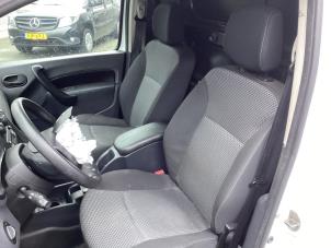 Gebrauchte Sitz links Mercedes Citan (415.6) 1.5 108 CDI Euro 6 Preis € 121,00 Mit Mehrwertsteuer angeboten von Gebr Opdam B.V.