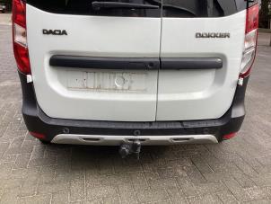 Gebrauchte Stoßstange hinten Dacia Dokker (0S) 1.2 TCE 16V Preis € 150,00 Margenregelung angeboten von Gebr Opdam B.V.