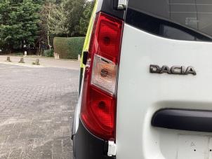 Gebrauchte Rücklicht links Dacia Dokker (0S) 1.2 TCE 16V Preis € 60,00 Margenregelung angeboten von Gebr Opdam B.V.