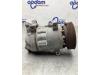 Air conditioning pump from a Renault Clio IV (5R) 1.5 Energy dCi 90 FAP 2013