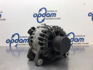 Usagé Dynamo Citroen C4 Cactus (0B/0P) 1.2 PureTech 110 12V Prix € 100,00 Règlement à la marge proposé par Gebr Opdam B.V.