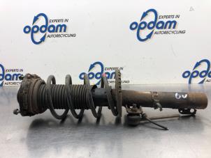 Used Front shock absorber rod, left Volkswagen Polo IV (9N1/2/3) 1.2 12V Price € 50,00 Margin scheme offered by Gebr Opdam B.V.