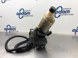 Usados Bomba de dirección asistida Opel Astra G (F08/48) 1.6 Precio € 200,00 Norma de margen ofrecido por Gebr Opdam B.V.