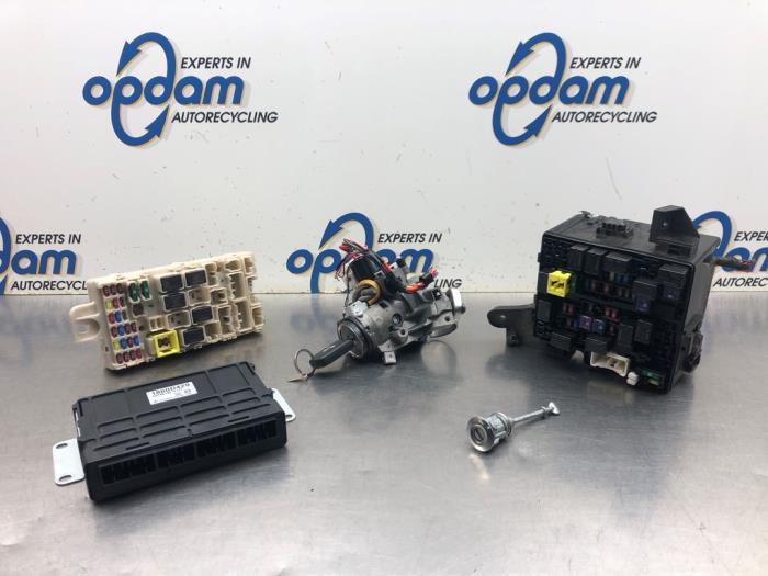 Used Engine management computer Mitsubishi Space Star (A0) 1.2 12V Price € 450,00 Margin scheme offered by Gebr Opdam B.V.