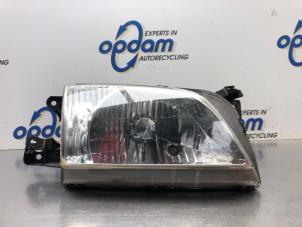 Używane Reflektor prawy Mazda Demio (DW) 1.5 16V Cena € 60,00 Procedura marży oferowane przez Gebr Opdam B.V.