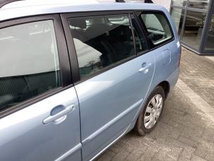 Used Rear door 4-door, left Toyota Corolla Wagon (E12) 1.6 16V VVT-i Price € 100,00 Margin scheme offered by Gebr Opdam B.V.