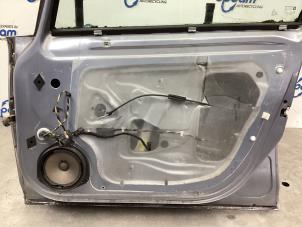 Usagé Lève vitre électrique avant droit Opel Corsa D 1.0 Prix € 50,00 Règlement à la marge proposé par Gebr Opdam B.V.