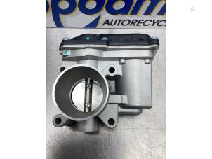 New Throttle body Renault Clio Price € 200,00 Inclusive VAT offered by Gebr Opdam B.V.