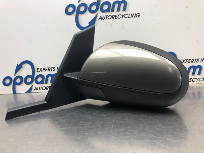Wing mirror, left from a Mitsubishi Colt (Z2/Z3) 1.3 16V 2010