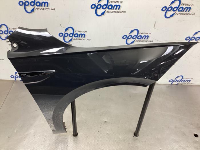 Front wing, right from a Volkswagen Polo VI (AW1) 1.0 TSI 12V 2021