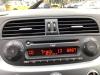 Radio CD Spieler van een Fiat 500 (312), 2007 0.9 TwinAir 80, Fließheck, Benzin, 875cc, 59kW (80pk), FWD, 312A5000, 2013-12, 312AXN 2014