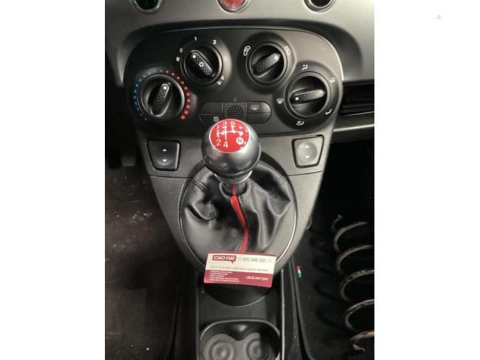 Electric window switch from a Fiat 500 (312) 0.9 TwinAir 80 2014