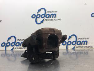 Used Rear brake calliper, right Peugeot 307 SW (3H) 2.0 16V Price € 50,00 Margin scheme offered by Gebr Opdam B.V.