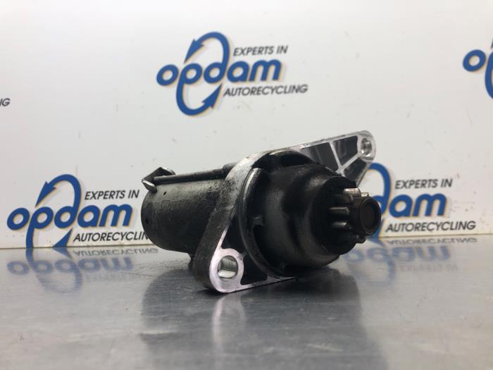 Begagnade Startmotor Skoda Fabia II (5J) 1.4i 16V Pris € 20,00 Marginaltabell erbjuds av Gebr Opdam B.V.