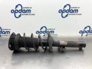 Used Front shock absorber rod, right Volkswagen Polo VI (AW1) 1.0 12V BlueMotion Technology Price € 150,00 Margin scheme offered by Gebr Opdam B.V.
